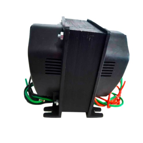 Transformador de voltagem para potência até 2170 watts - 3100VATCF Transformador de voltagem para potência até 2170 watts - 3100VATCF