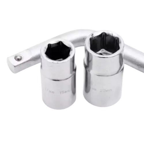 Chave de roda telesc�pica com soquete de 17 e 23 mm