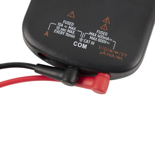 Mult�metro digital com medi��o de temperatura 600V CAT III DC/AC - ST03057