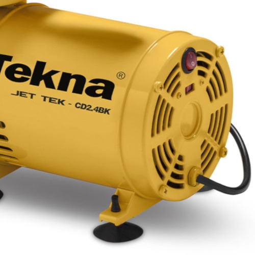 Compressor de Ar direto 4,7 p�s 1/2 HP com kit - CD2.4K  110V/220V