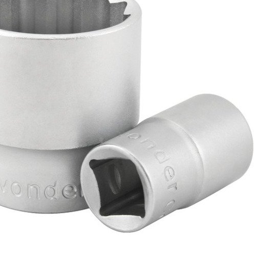 Soquete estriado 18 mm encaixe 1/2