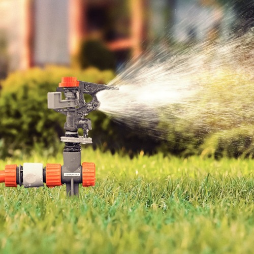 Aspersor de impulso setorial pl�stico