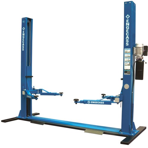 Elevador automotivo Hidráulico 4 Toneladas azul monofásico - EH-4000 220V Elevador automotivo Hidráulico 4 Toneladas azul monofásico - EH-4000 220V