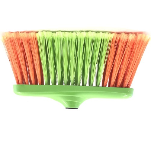 Vassoura dom�stica com cabo 1,20M - 0.4501