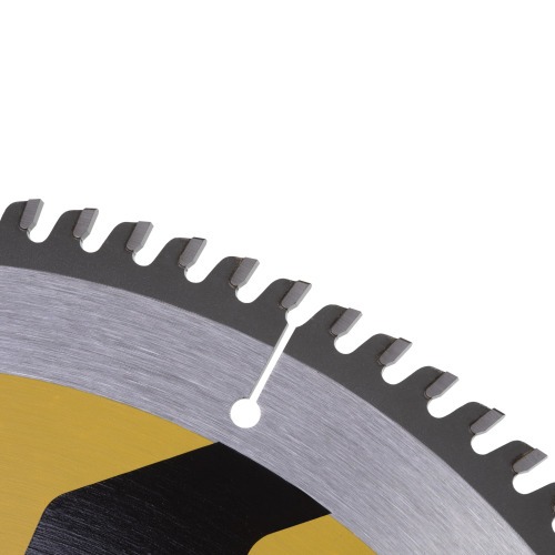 Disco de serra para alum�nio 305 mm x 30 mm com 100 dentes - CCS305-100DA