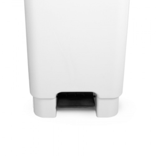 Lixeira pl�stica 100 litros com pedal - 13158