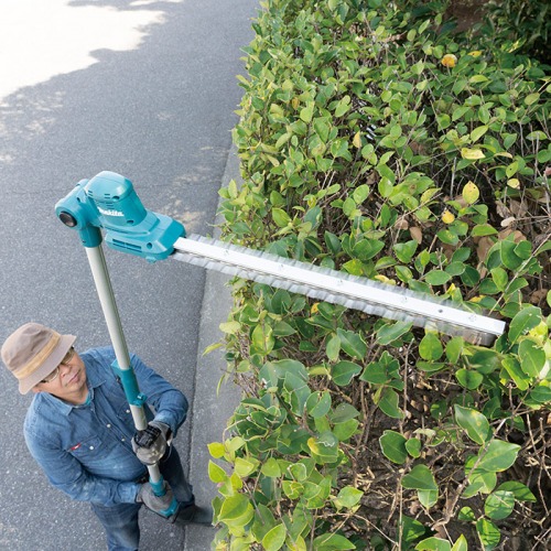 Aparador de cerca viva haste telesc�pica a bateria 18V 460 mm Sem Bateria - DUN461WZ