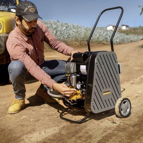 Lavadora alta vaz�o industrial 2 hp 1600L/H 580 libras com mangueira - HF 1600  220V