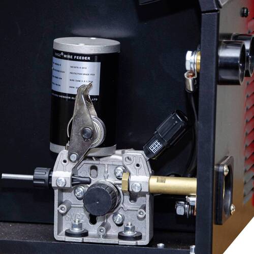 Inversora de solda multiprocesso 200A para Eletrodo e Mig - MTE-210  110V/220V