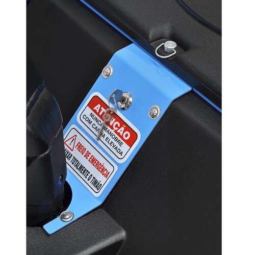 Empilhadeira el�trica tracionaria 4,50 m 1.600 kg com bateria l�tio e carregador - PTL 1645 Fast