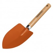 Pazinha larga met�lica para jardinagem com cabo de madeira - 77907001