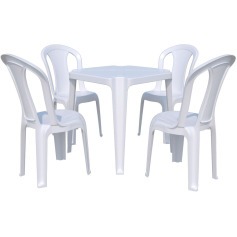 Conjunto de mesa Coruripe com 4 cadeiras pl�sticas sem bra�o