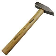 Martelo pena 200 gramas com cabo em madeira