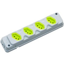 Tomada em barra para extensão com 4 tomadas 2P+T 20A cinza/verde - Robust Tomada em barra para extensão com 4 tomadas 2P+T 20A cinza/verde - Robust