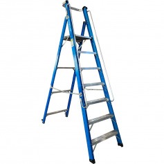 Escada plataforma fibra de vidro 6 degraus 2,1 m com rodas e corrim�o - PAF210